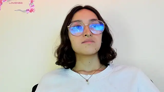 its  angelica  online show from 12-18-24, 07:19