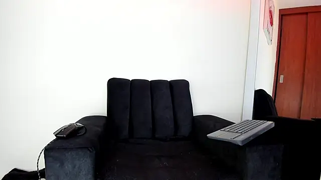 its  angelica  online show from 12-23-24, 06:16