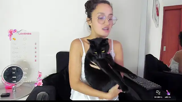 its  angelica  online show from 10-06-25, 07:00