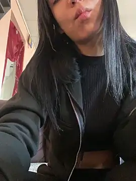 kittyprettybby online show from 05-29-26, 07:23