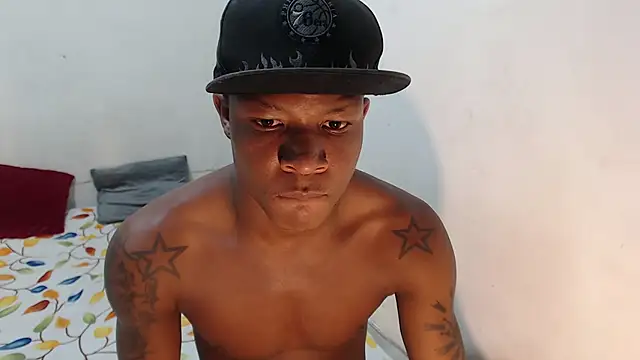 Snapshot of Alid_17 chatting on 12-09-24, 12:34 Alid 17 online show from 12-09-24, 12:34