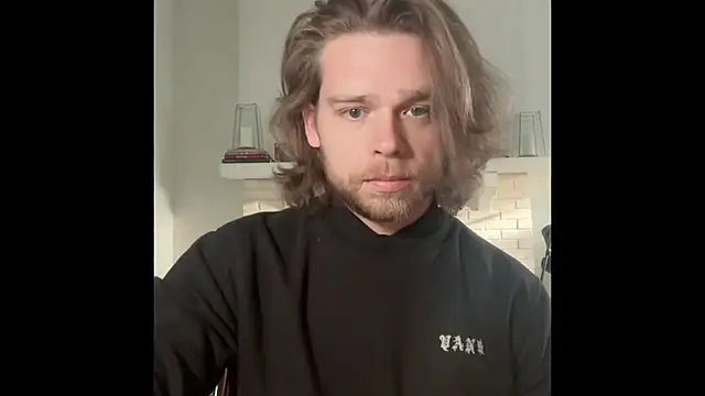 Snapshot of DaddydayDrinkzz chatting on 01-17-25, 09:28 DaddydayDrinkzz online show from 01-17-25, 09:28