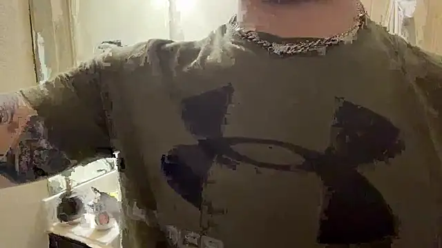 Snapshot of DaddydayDrinkzz chatting on 02-22-25, 08:31 DaddydayDrinkzz online show from 02-22-25, 08:31