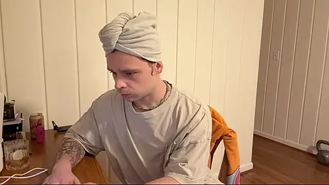 Snapshot of DaddydayDrinkzz chatting on 01-19-26, 03:54 DaddydayDrinkzz online show from 01-19-26, 03:54