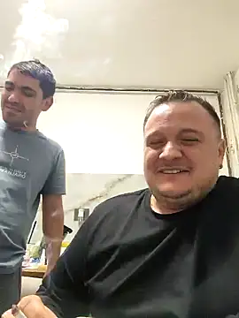 Cristian8409 online show from 01-01-25, 02:09