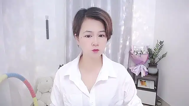 Snapshot of Fan_ting chatting on 03-15-25, 01:30 Fan ting online show from 03-15-25, 01:30
