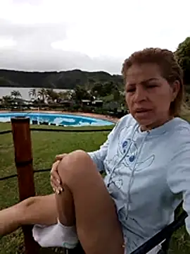 Snapshot of SamanthaaJoness chatting on 10-29-25, 02:19 SamanthaaJoness online show from 10-29-25, 02:19