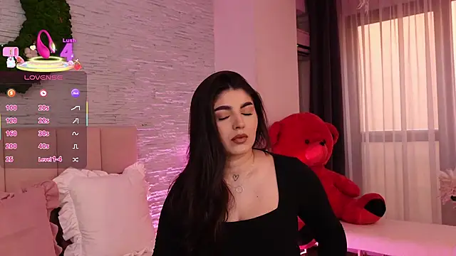 RachelSwaan online show from 03-20-25, 04:40