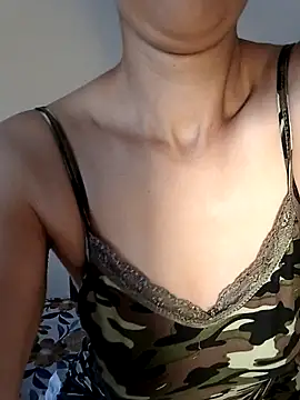 Zomorodaa  online show from 10-23-25, 12:37