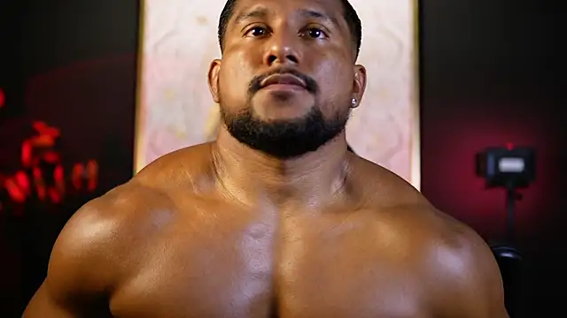 CallumMuscle online show from 10-19-25, 05:13