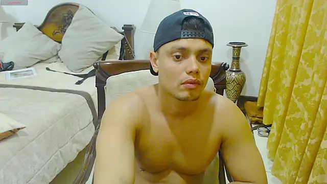 Booy Hott online show from 02-08-25, 01:11