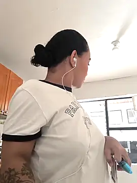 evafoxs online show from 09-10-25, 06:30