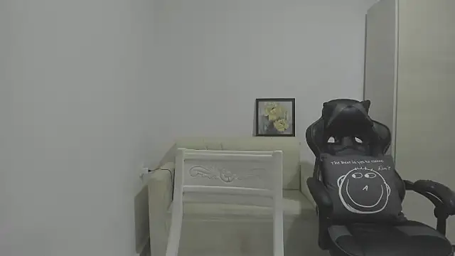 Snapshot of enzo_sloran chatting on 02-09-26, 09:19 enzo sloran online show from 02-09-26, 09:19