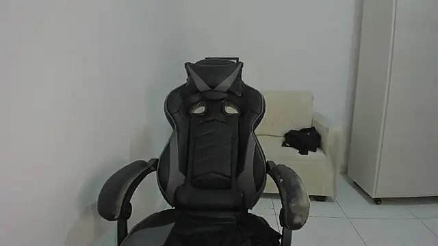 Snapshot of enzo_sloran chatting on 03-13-26, 03:29 enzo sloran online show from 03-13-26, 03:29