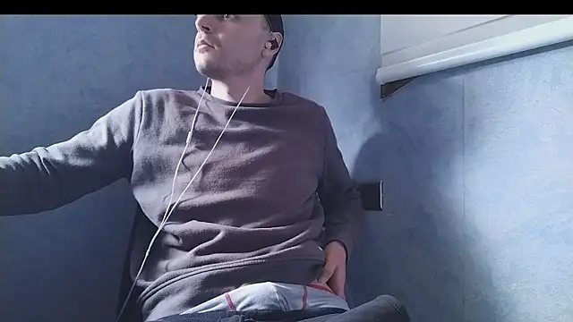 Snapshot of nextdoorneighbor chatting on 01-10-25, 06:28 nextdoorneighbor online show from 01-10-25, 06:28