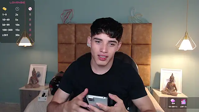 AlejooTwink online show from 01-09-25, 08:33