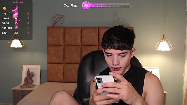 AlejooTwink online show from 01-12-25, 07:42