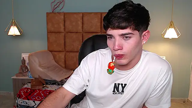 AlejooTwink online show from 01-15-25, 11:30