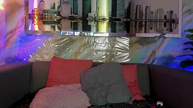 Snapshot of Layla_707 chatting on 03-07-25, 12:04 Layla 707 online show from 03-07-25, 12:04