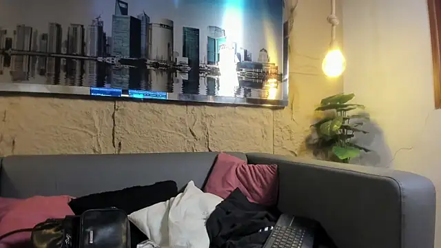 Layla 707 online show from 02-17-26, 08:59