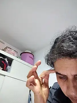 siri duque online show from 02-01-25, 10:55