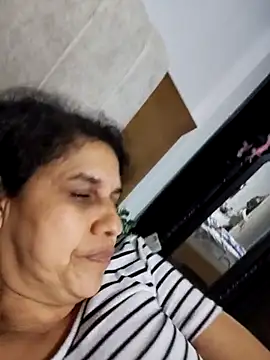 siri duque online show from 02-18-25, 01:10