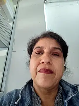siri duque online show from 02-22-25, 02:41