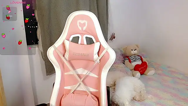 Kylie martinez online show from 12-20-24, 03:58