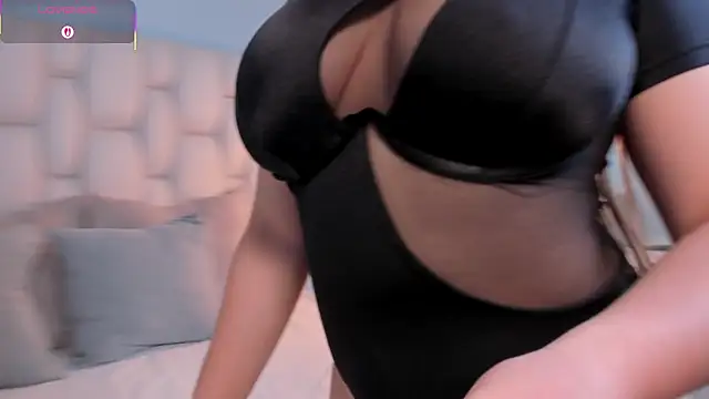 charlotte borbom online show from 09-30-25, 06:24