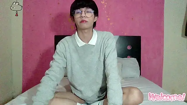 Snapshot of seung_vinblue chatting on 01-07-25, 11:45 seung vinblue online show from 01-07-25, 11:45