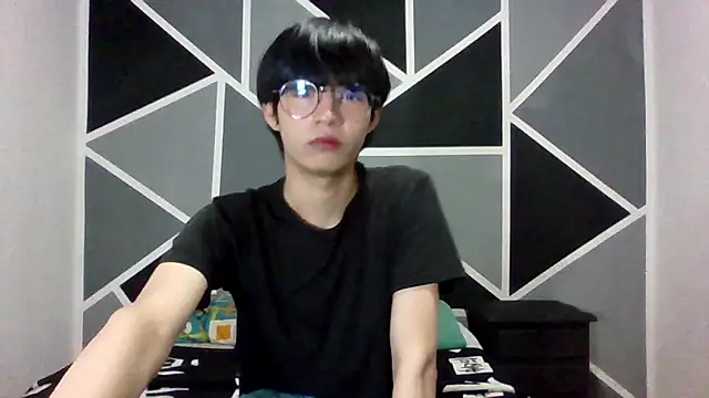 Snapshot of seung_vinblue chatting on 11-08-25, 03:34 seung vinblue online show from 11-08-25, 03:34