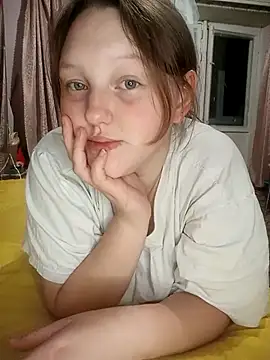 Aria  Dark online show from 10-25-25, 08:25