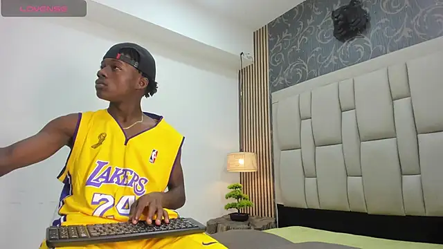 chimi88 online show from 02-21-25, 11:22