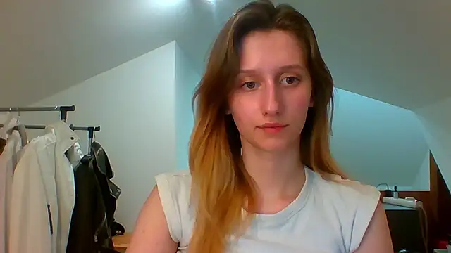 LUNA delight online show from 03-10-25, 05:50