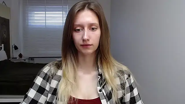 LUNA delight online show from 10-03-25, 05:26