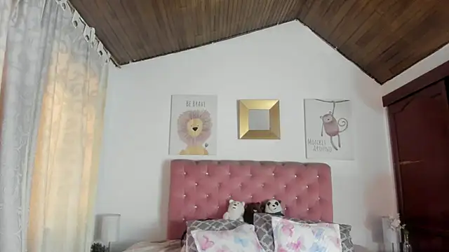 CelessteRedds online show from 10-07-25, 11:29