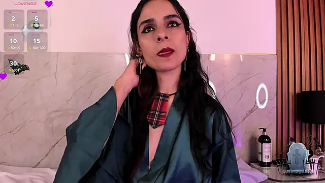 Alice noir online show from 03-04-25, 08:38