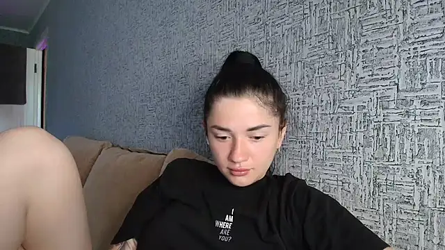 Liana diva online show from 06-28-26, 10:10