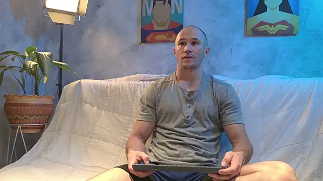 AxelFairchaild online show from 01-16-26, 01:26