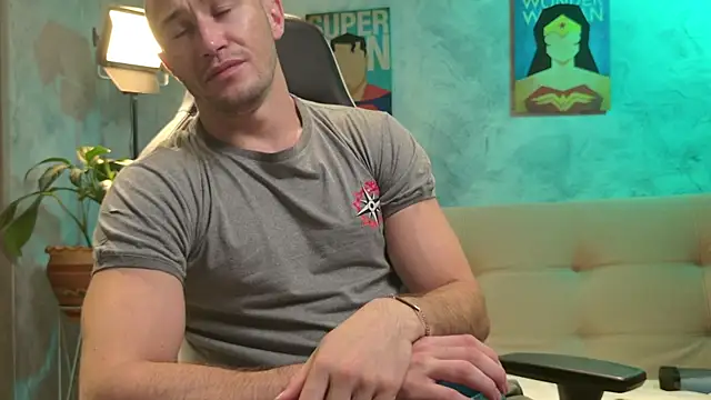 AxelFairchaild online show from 01-17-26, 12:43