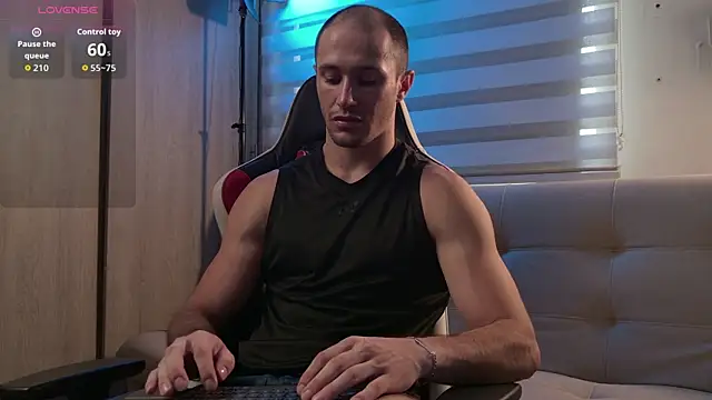 AxelFairchaild online show from 04-30-26, 01:06