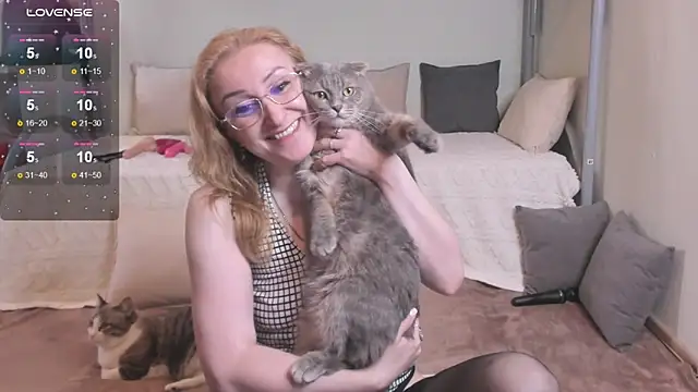 MadissonKiss online show from 05-07-26, 01:55