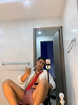 roguer darkk online show from 01-18-25, 04:37