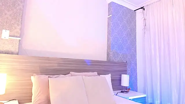 Mistyca online show from 10-19-25, 01:56