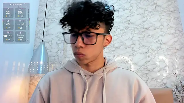 AkazaBoy  online show from 09-11-25, 07:58