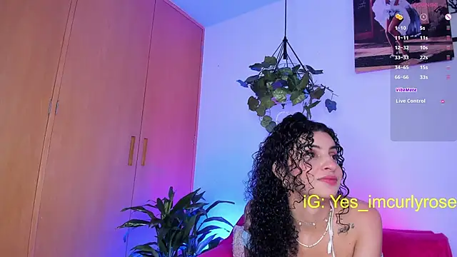 CurlyRose   online show from 03-18-25, 08:48