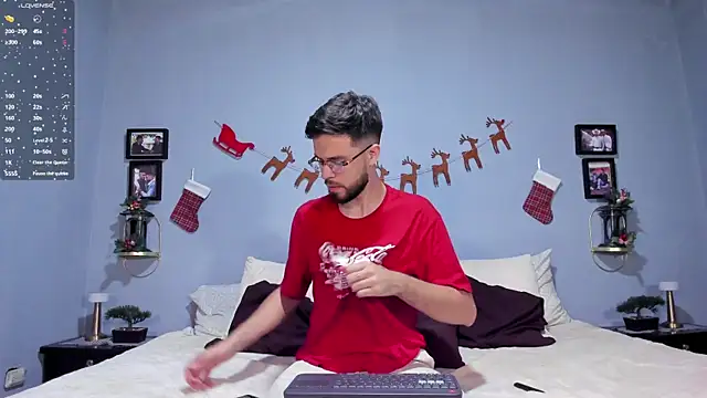 ETHAN ADAM online show from 12-12-24, 09:15