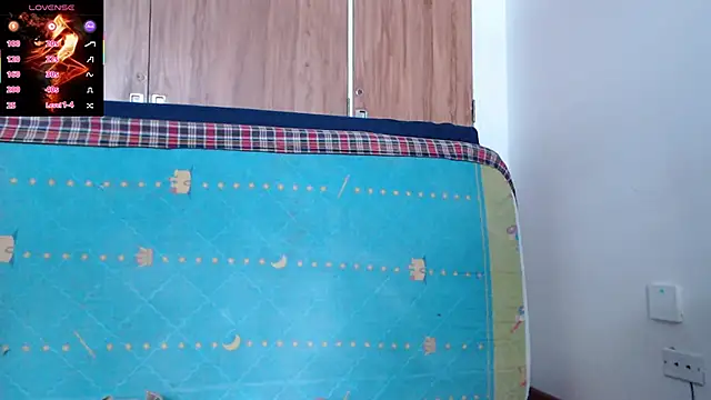 Snapshot of Afrodita_Arggeniss chatting on 02-03-25, 07:10 Afrodita Arggeniss online show from 02-03-25, 07:10