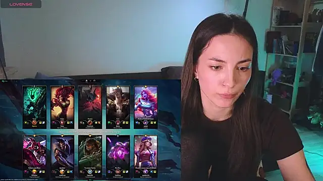 Snapshot of Space_X_Roxy_ chatting on 03-03-25, 08:21 Space X Roxy online show from 03-03-25, 08:21