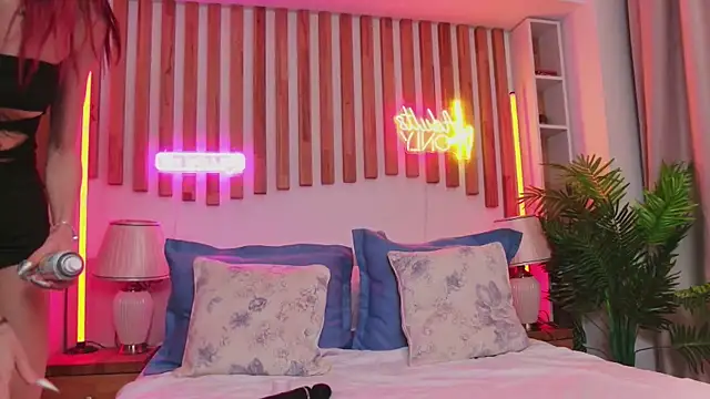 CassieFox  online show from 01-09-26, 07:37